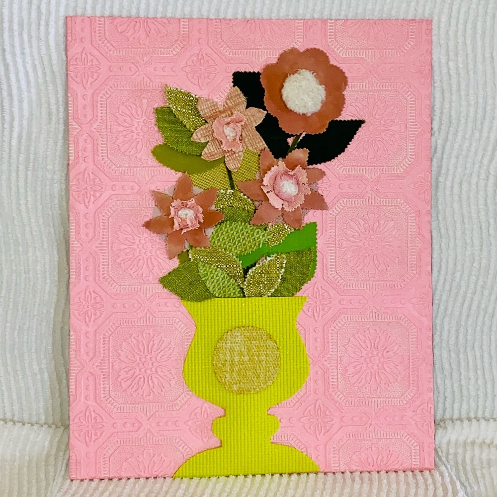 Floral Art - mixed media - handcrafted- Vase of flowers - 20”x16” - Picture 4 of 5